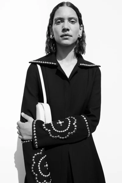 Look 24